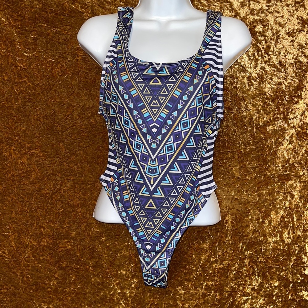 Tribal print swimsuit ( S)